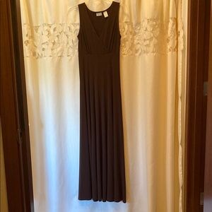 Elegant Brown Sleeveless Dress by Spiegel